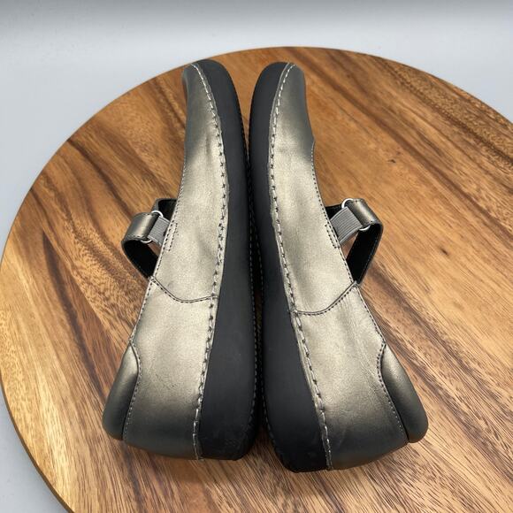 Vionic Judith Shoes Womens Size 9 Gold Metallic Leather Mary Jane Casual Comfort - Picture 6 of 8